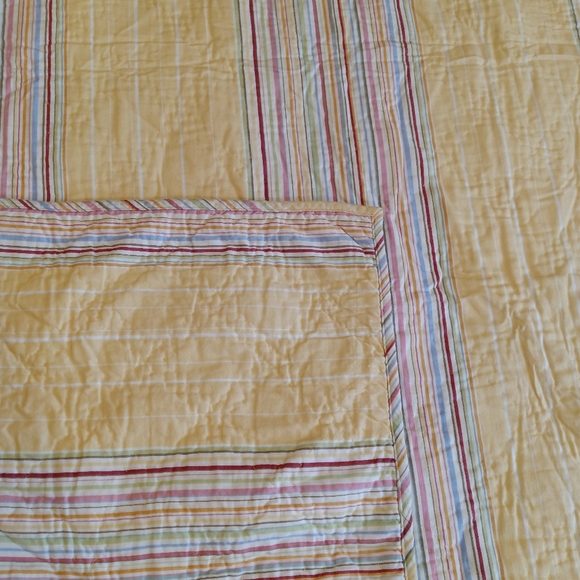 Pottery Barn Yellow Cotton Stripe Hand-stitched Quilt - Picture 13 of 15